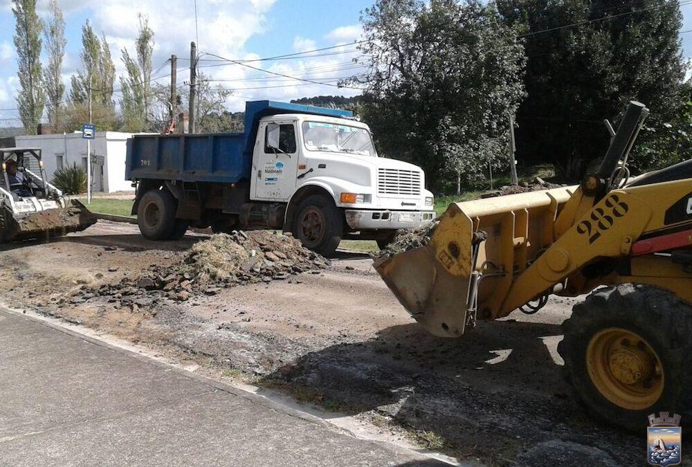 IDM destinó 190 mil dólares para la pavimentación de calles en la ciudad de Aiguá